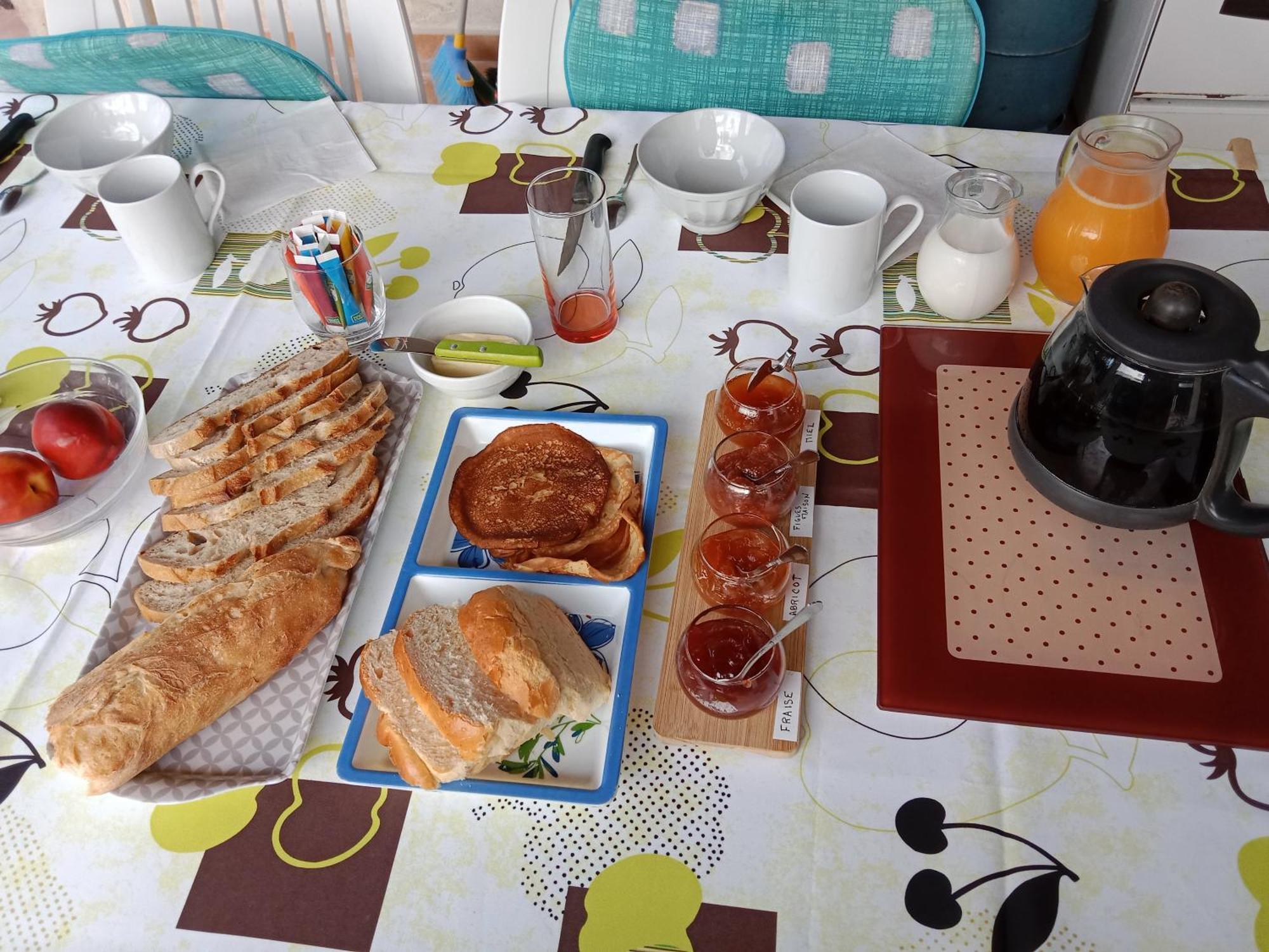 La Farigoulette Bed & Breakfast Lorgues Dış mekan fotoğraf